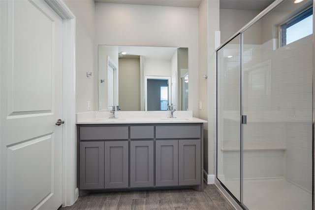 Building Photo - 14420 Bootes Dr