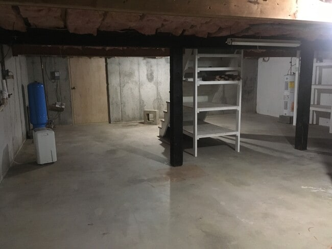 Basement - 56 London Rd