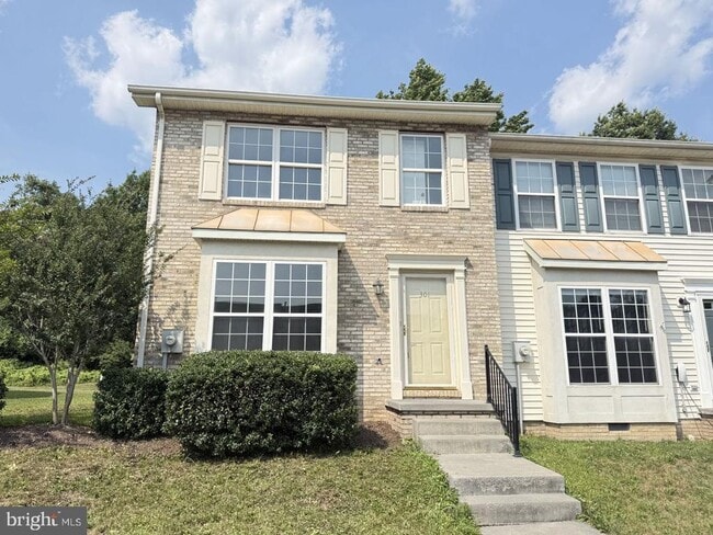 Building Photo - 301 Sutton Ct