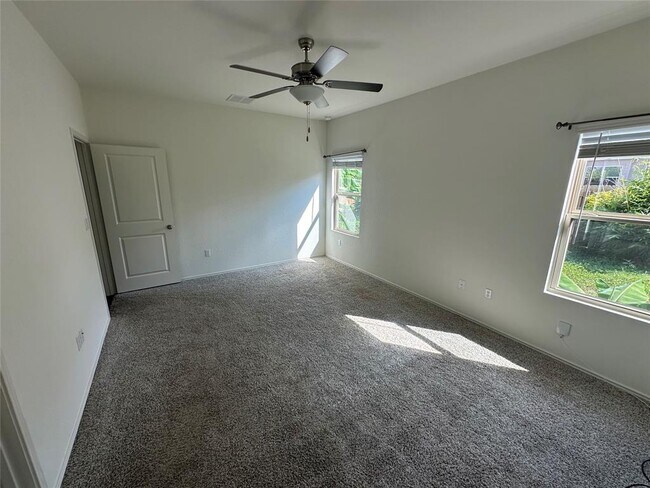 Building Photo - 6825 Colorado Bluffs Rd