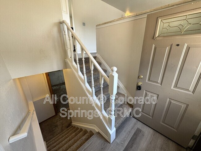 Building Photo - 1237 Chiricahua Dr