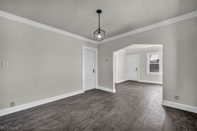 Building Photo - 4306 Buechner Ave