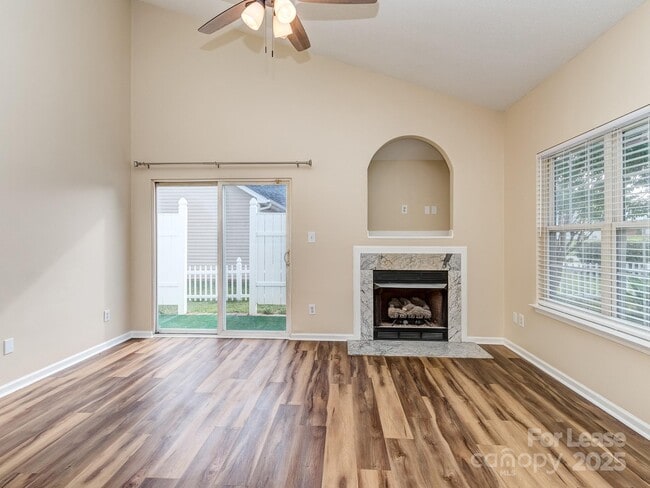 Building Photo - 6213 Derryfield Dr