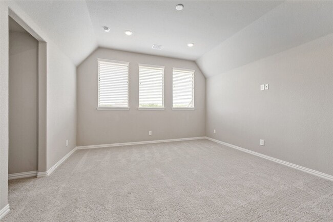 Building Photo - 813 Gallant Fox Trail