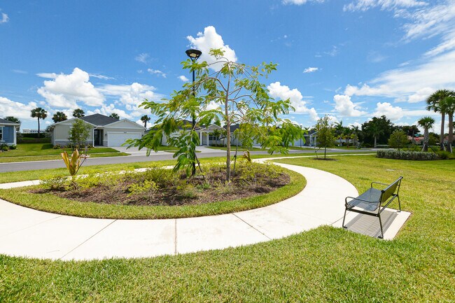 Building Photo - 9062 Dahlia Cir