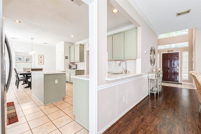 Building Photo - 15415 Longhorn Cavern Dr