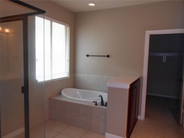 Building Photo - 11 Vershire Cir