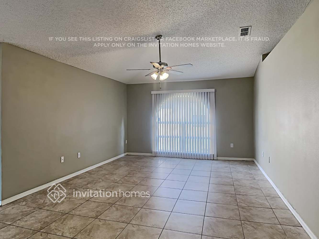 Building Photo - 5627 Oakwood Knoll Dr