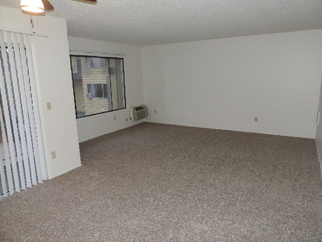 Primary Photo - 5820 SW Erickson Ave