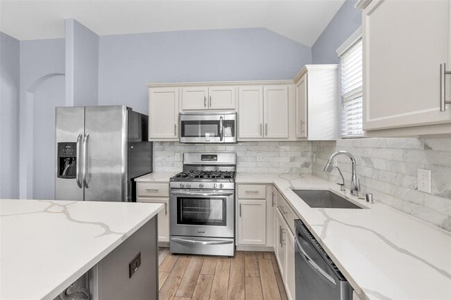 Building Photo - 5219 Rosehill Ridge Ct