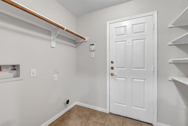 Building Photo - 14418 Cellini Dr