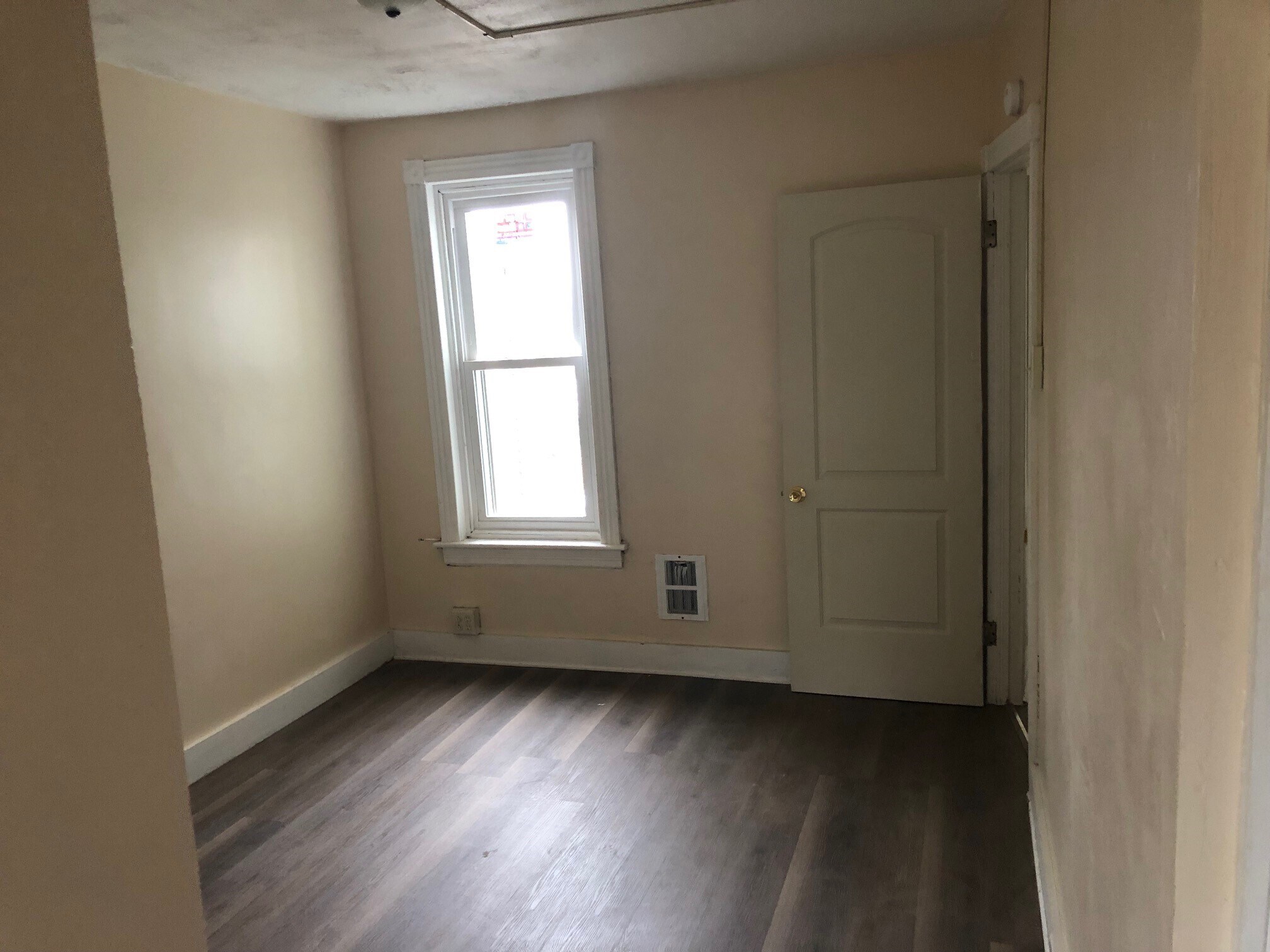 Building Photo - 2134 Kutztown Rd