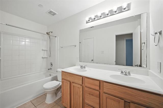 Building Photo - 9803 Wake Bridge Dr