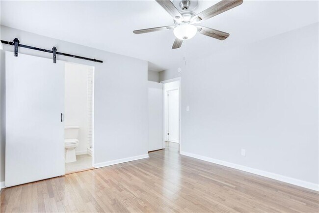 Building Photo - 3078 Rebecca Dr SW