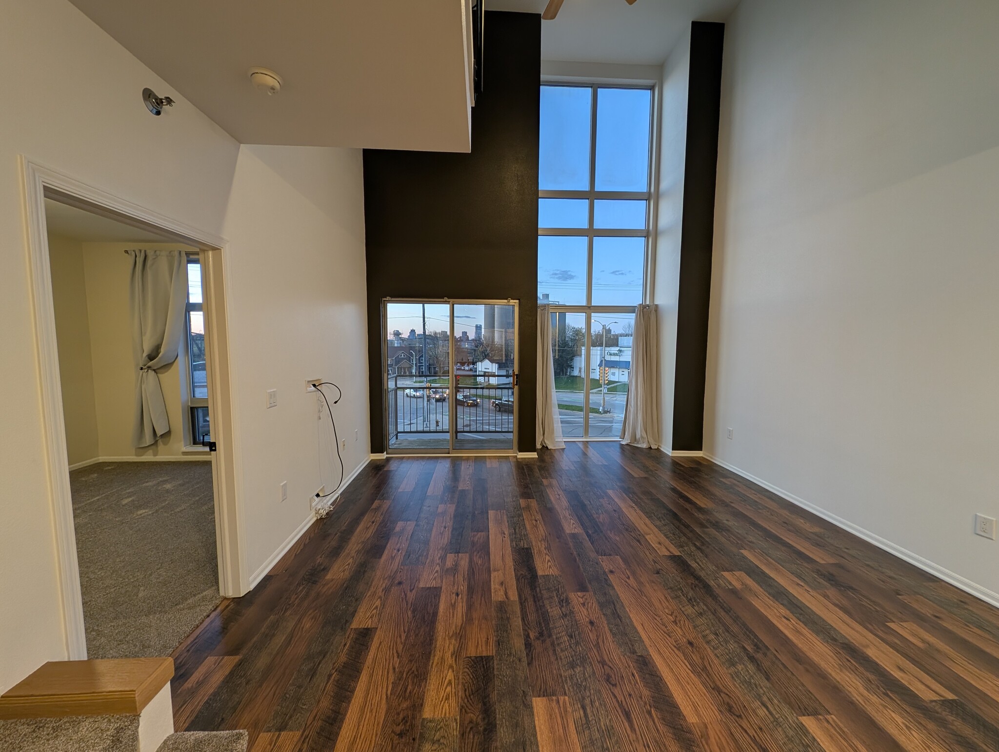 Building Photo - 2121 S Kinnickinnic Ave