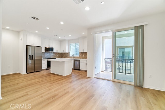 Building Photo - 2430 E Agave St