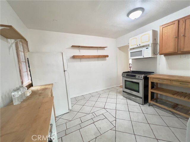 Building Photo - 1915 Echo Park Ave