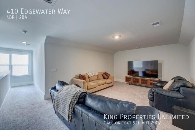 Building Photo - 410 Edgewater Wy