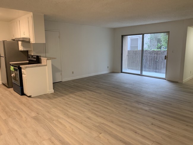 Living Room/Kitchen - 1321 Centinela Ave