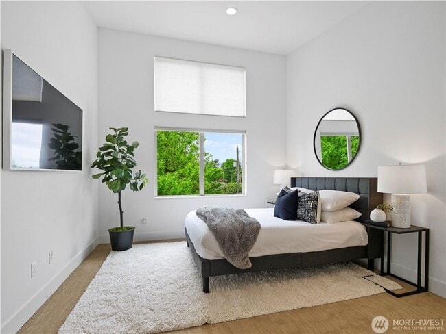 Building Photo - 4bd/3.75ba Seattle House