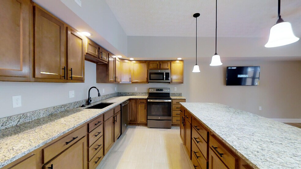 Building Photo - 33 North Grant Avenue