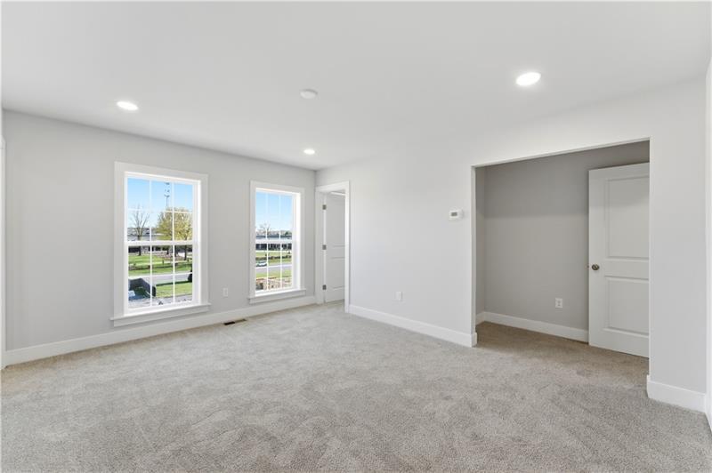 Building Photo - 227 Oliver Way