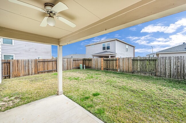 Building Photo - 21315 Beacon Springs Lane