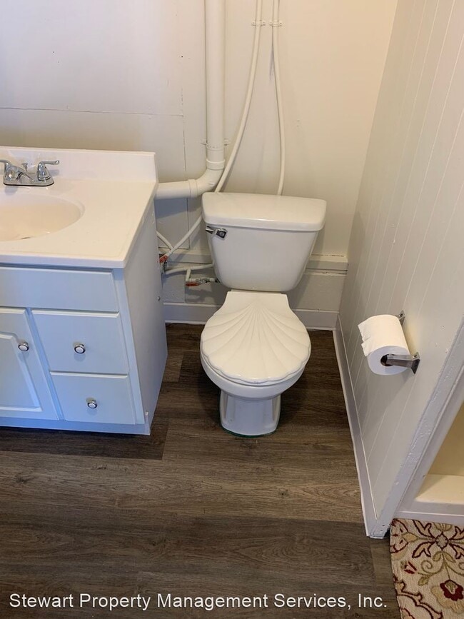 Building Photo - 1 br, 1 bath House - 14909 Clover Creek Road