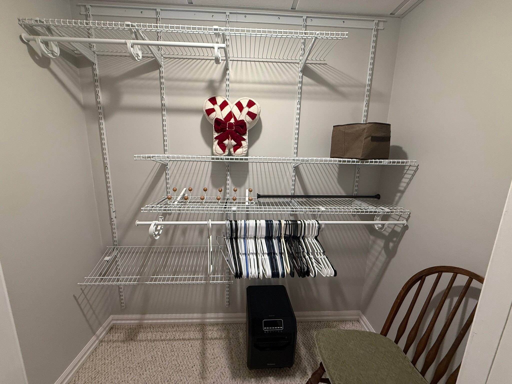 Building Photo - 5 Ravine St