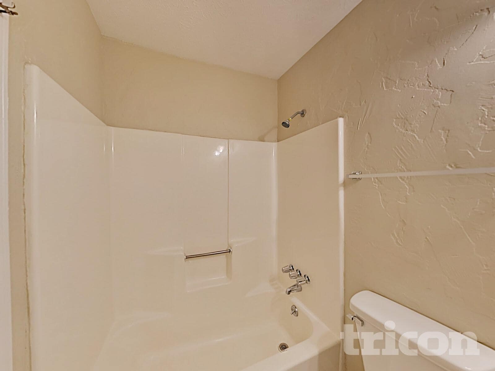 Building Photo - 2515 Ramblewood Ct