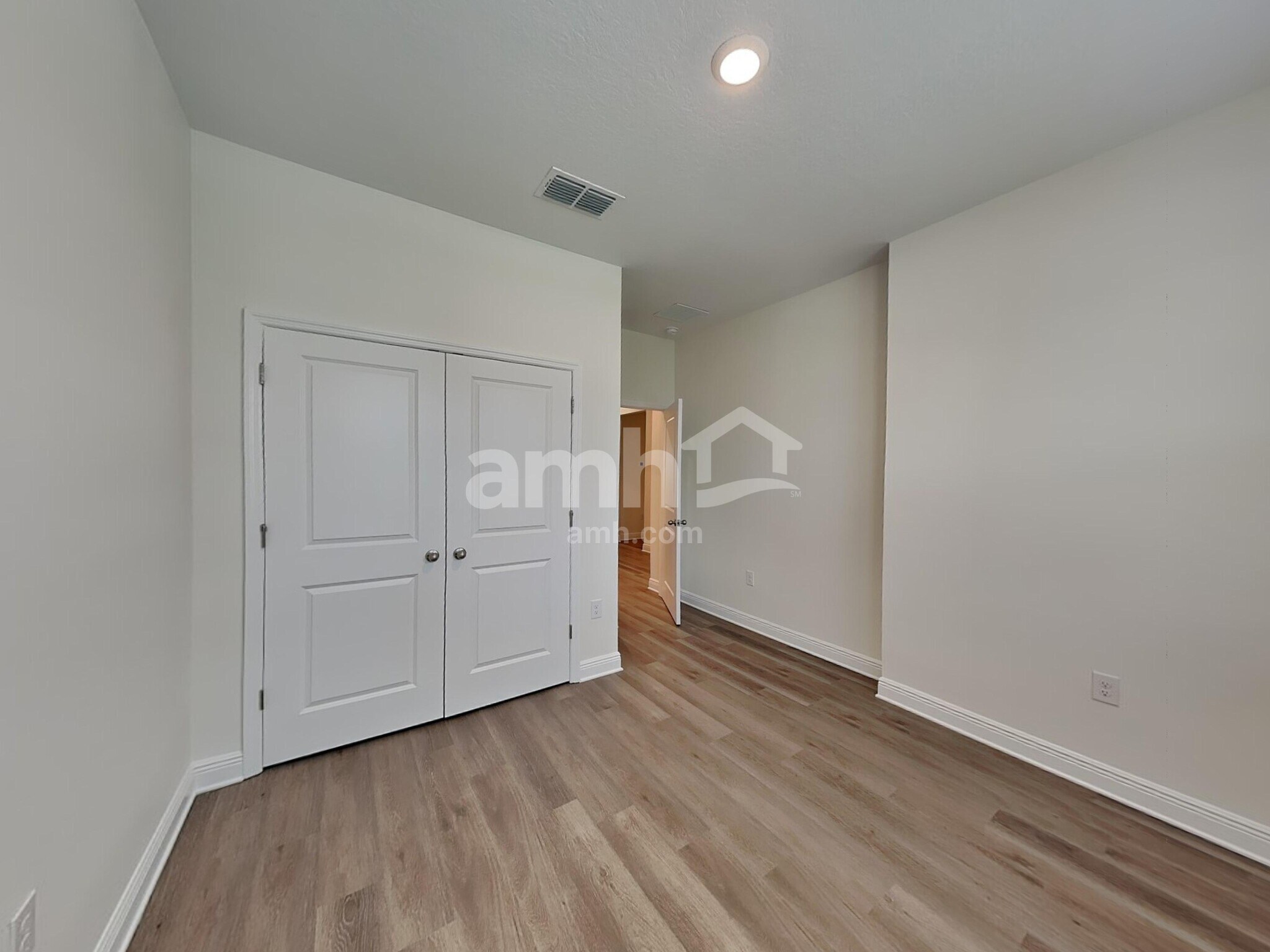 Building Photo - 3775 Lake Bluff Loop