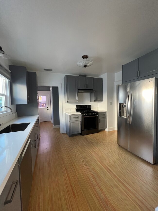 Kitchen - 3234 W 27th St