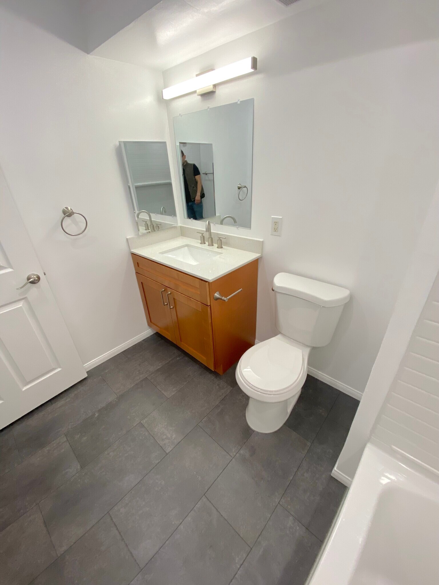 Building Photo - 1435 India St