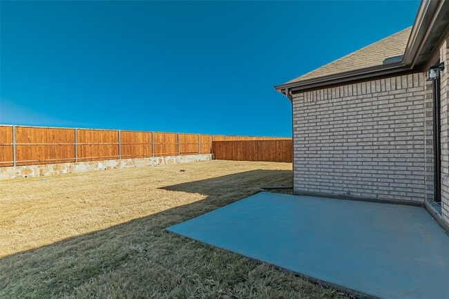 Building Photo - 422 Oleander Dr