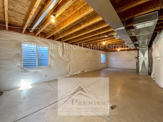 Building Photo - 3484 Spotted Tail Dr