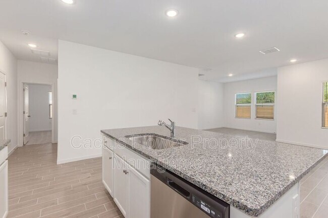Building Photo - 3044 W Bent Tree Dr