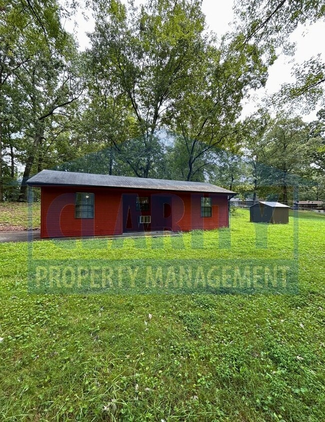 Primary Photo - Super cute one bedroom cottage!