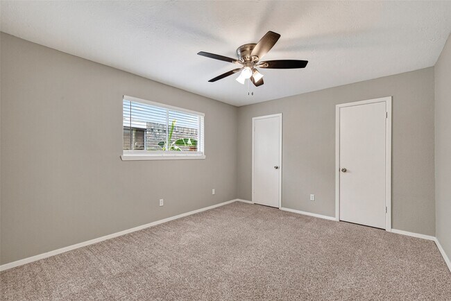 Building Photo - 16614 Blackhawk Blvd