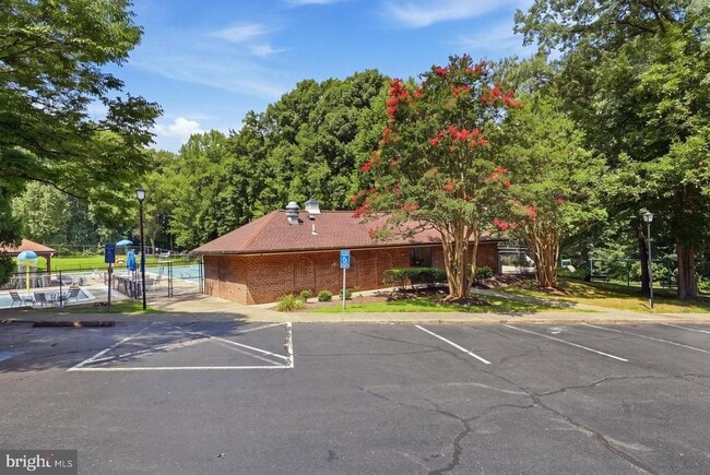 Building Photo - 10799 Adare Dr