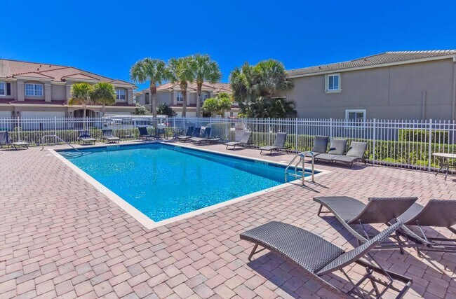 Building Photo - 2257 Marshfield Ct