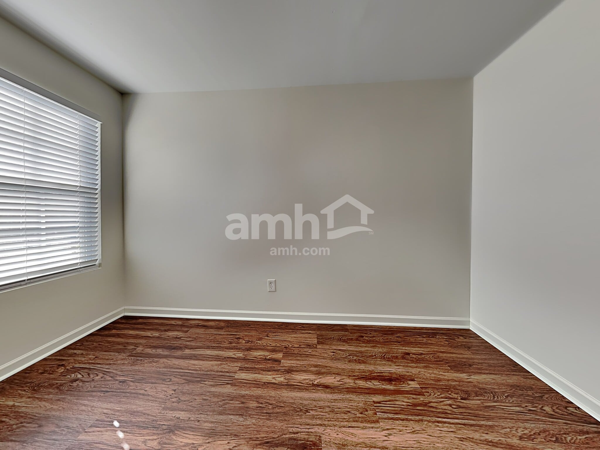 Building Photo - 1825 Beeson Park Ln