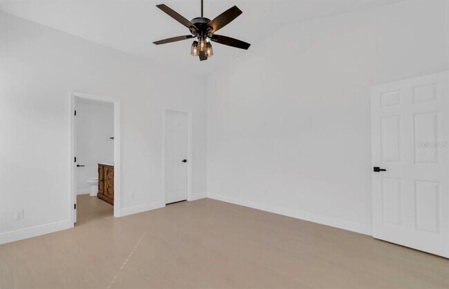 Building Photo - 2622 Liz Ln