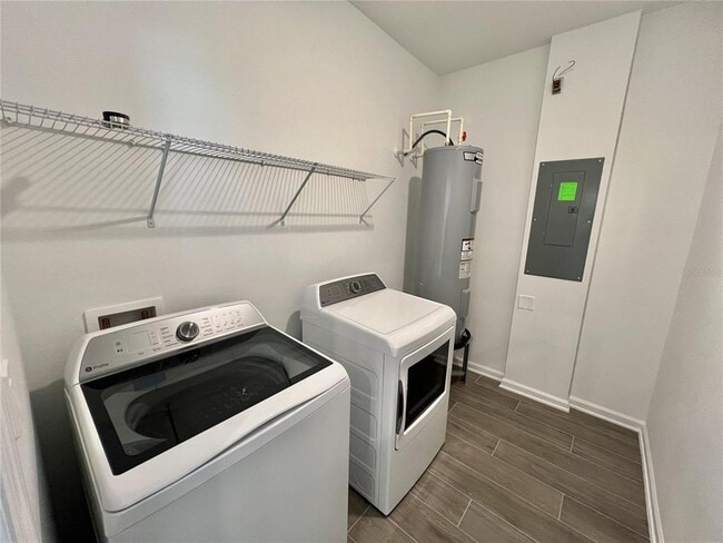 Building Photo - 1678 Contentment Lp