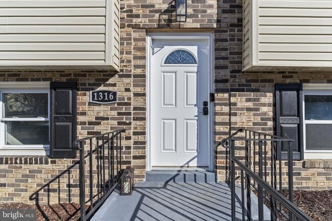 Building Photo - 1316 Wilson Rd