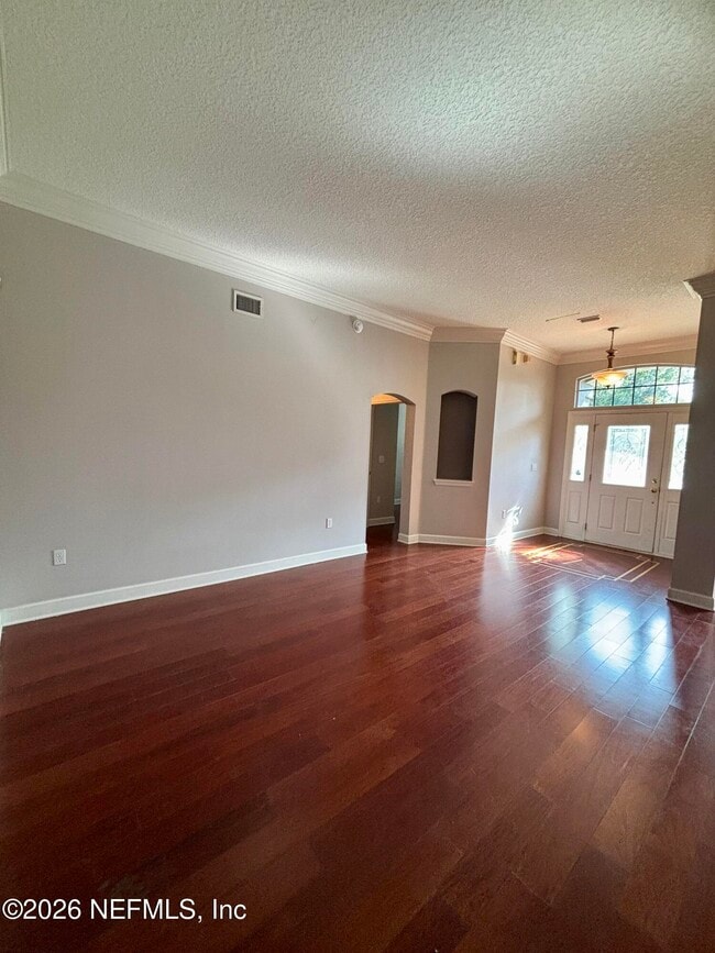 Building Photo - 11827 Crusselle Dr