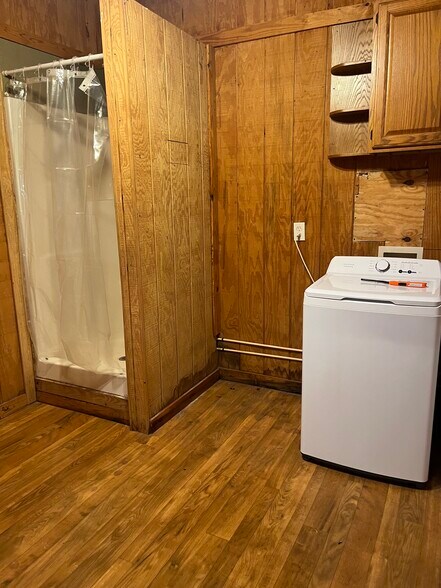 Shower in bathroom - 3250 E Baggett Rd
