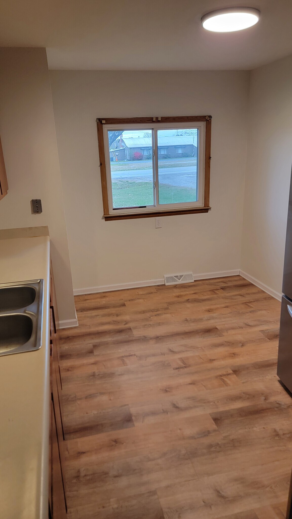 Building Photo - 4263 N West St