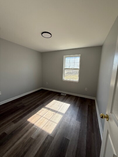 Building Photo - 2-Bedroom home in Front Royal