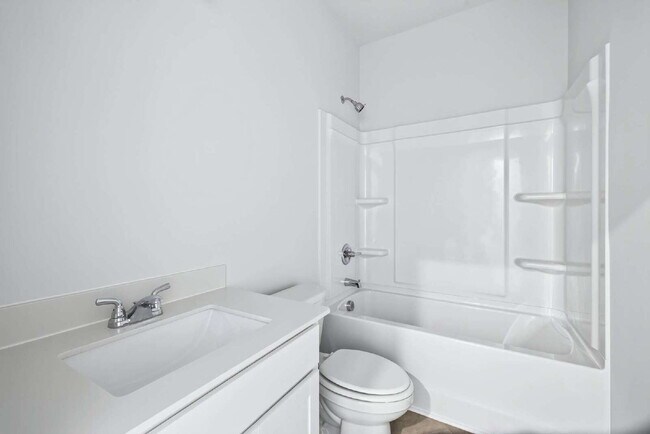 Building Photo - 107 Flowering Maple Wy