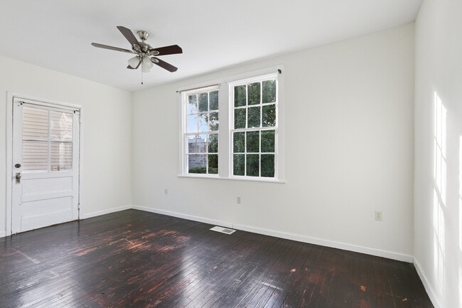 Building Photo - 2830 Palmer Ave